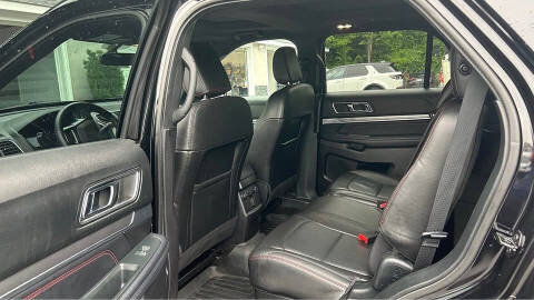2018 Ford Explorer Sport