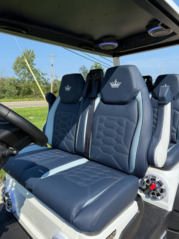 2025 Evolution D-MAX