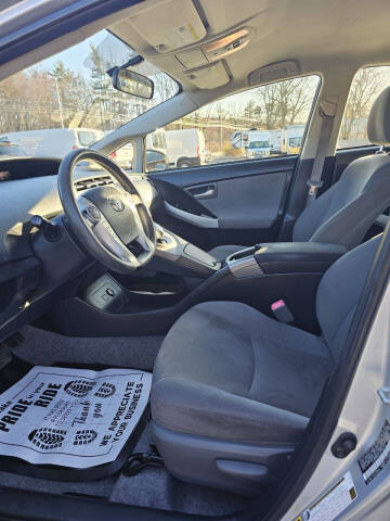 2013 Toyota Prius Two