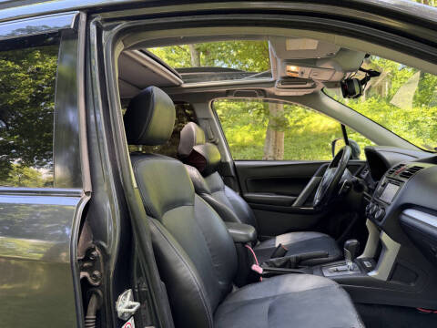 2014 Subaru Forester 2.0XT Touring