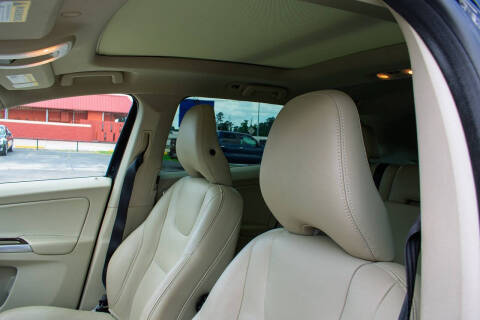 2015 Volvo XC60 3.2 Platinum