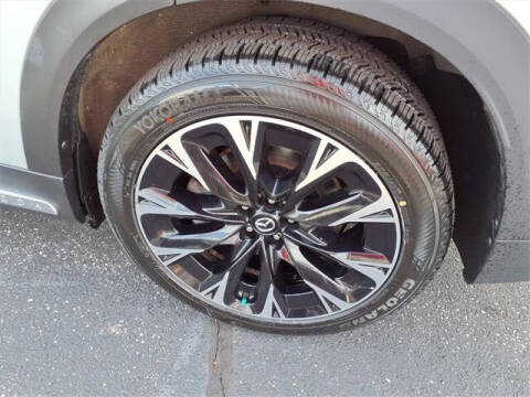 2024 Mazda CX-90 Plug-in Hybrid Premium