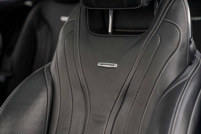 2016 Mercedes-Benz S-Class 12
