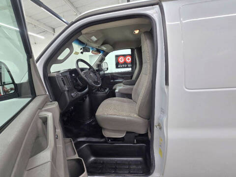 2022 GMC Savana 2500
