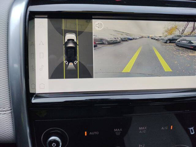 2022 Land Rover Discovery Sport P250 SE R-Dynamic