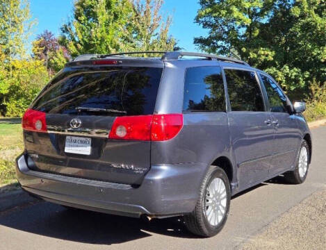 2008 Toyota Sienna for sale at CLEAR CHOICE AUTOMOTIVE in Milwaukie OR