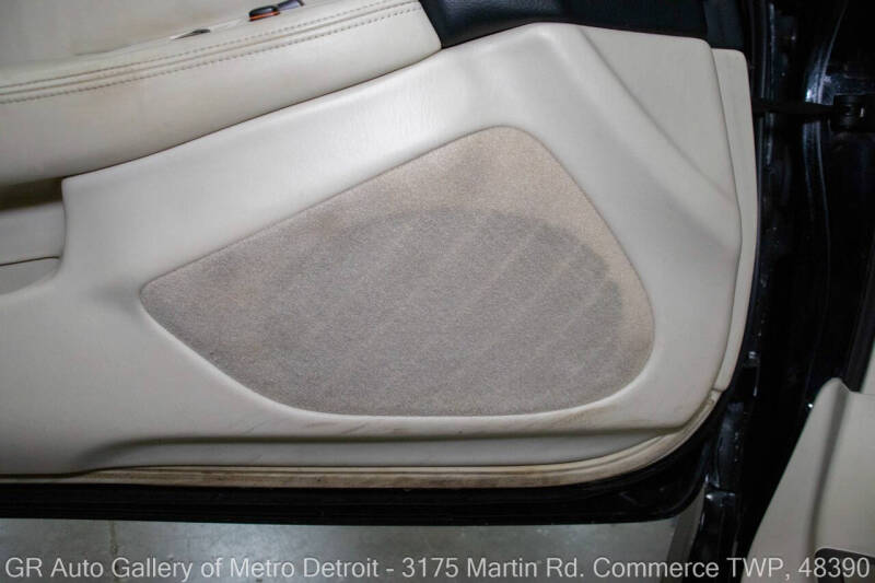 2004 Lexus SC 430