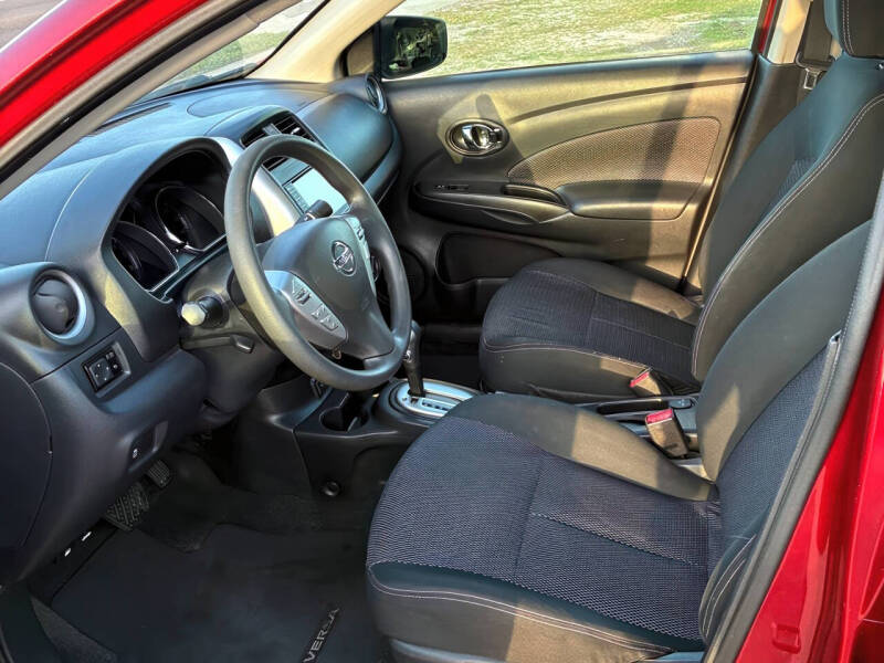 2019 Nissan Versa