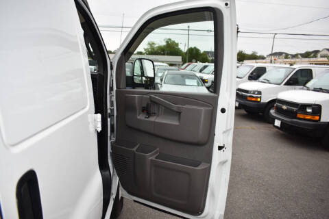 2023 GMC Savana 2500