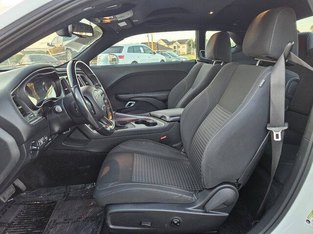 2018 Dodge Challenger SXT