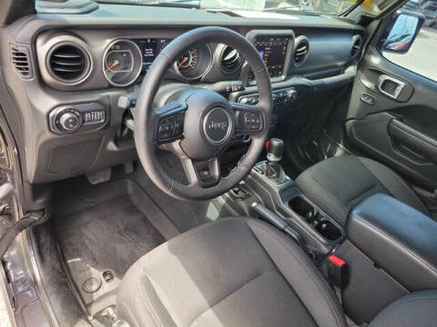 2022 Jeep Gladiator Willys