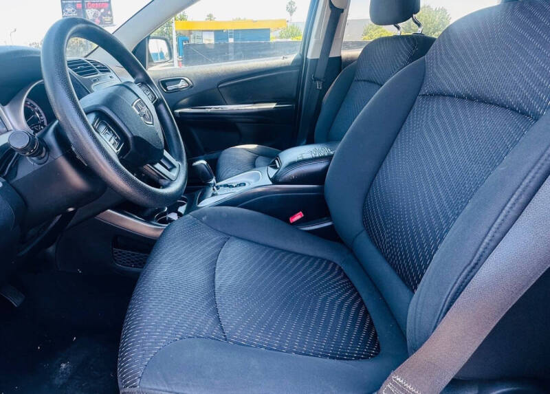 2017 Dodge Journey SXT