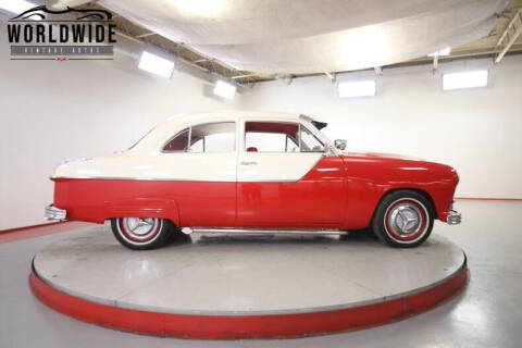 1949 Ford Custom Deluxe