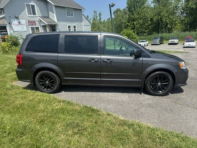 2017 Dodge Grand Caravan SE Plus