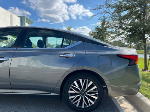 2023 Nissan Altima 2.5 SV