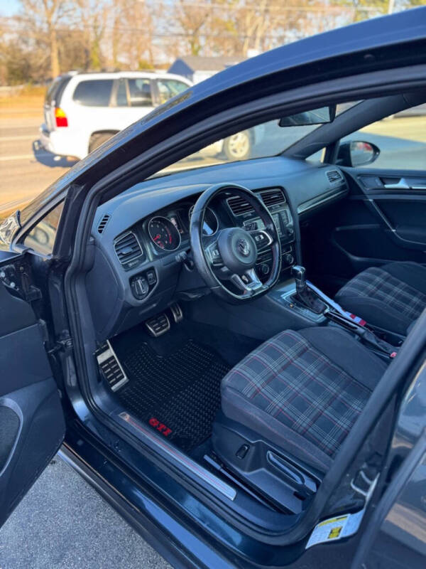 2016 Volkswagen Golf GTI SE