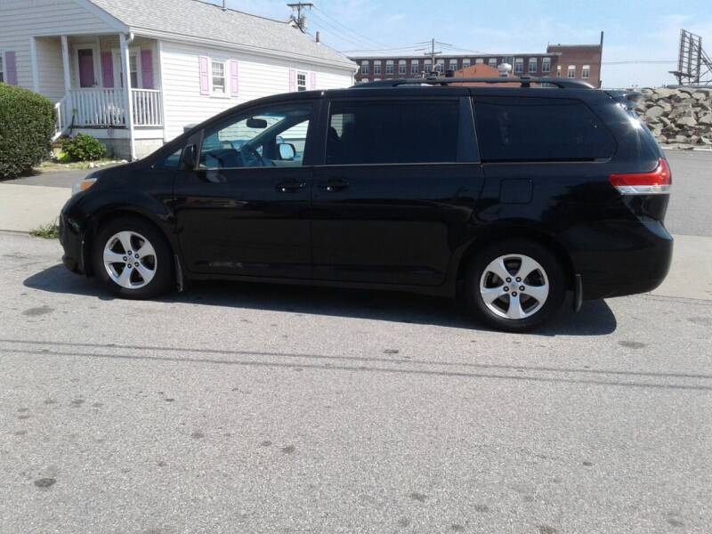 2013 Toyota Sienna for sale in New Bedford, MA