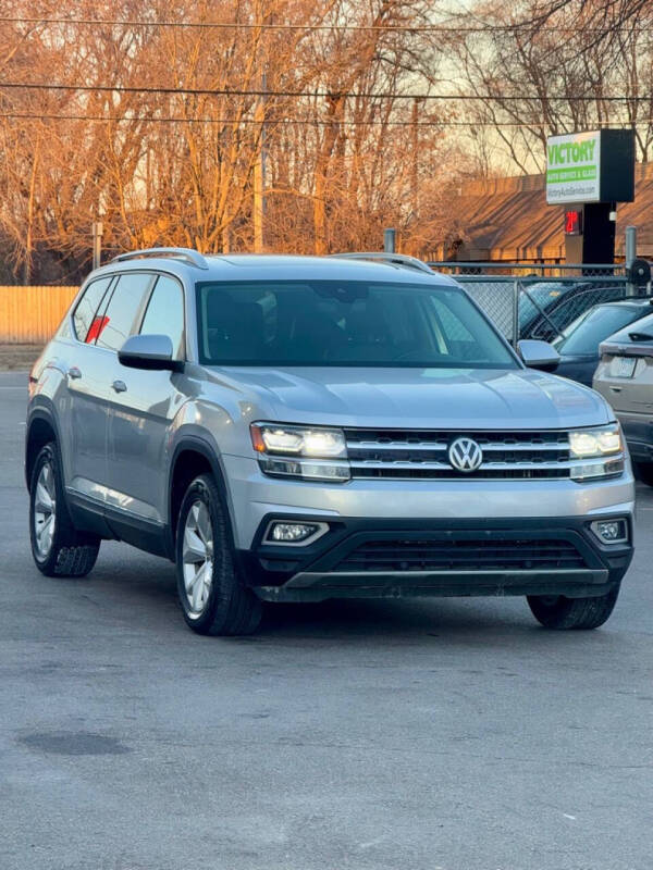 2019 Volkswagen Atlas for sale at MIDWEST CAR SEARCH in Fridley MN