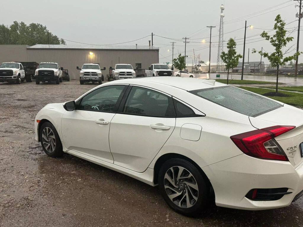 2017 Honda Civic for sale at Autolink in Kansas City, KS