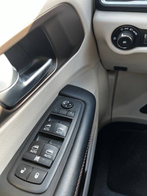 2019 Chrysler Pacifica Touring L Plus