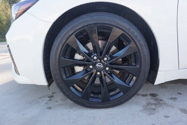 2023 Nissan Maxima 3.5 SR