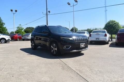 2020 Jeep Cherokee for sale at Strawberry Road Auto Sales in Pasadena TX