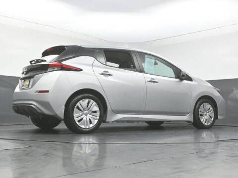 2023 Nissan LEAF S