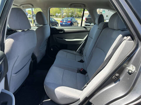 2019 Subaru Outback 2.5i