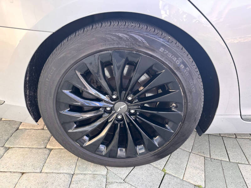 2017 Genesis G90 5.0 Ultimate