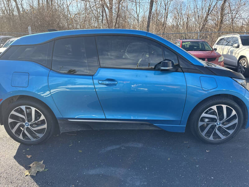 2017 BMW i3 Base photo 9