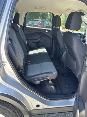 2016 Ford Escape SE