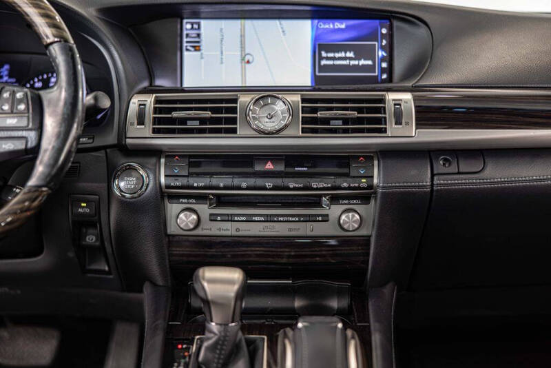 2017 Lexus LS 460