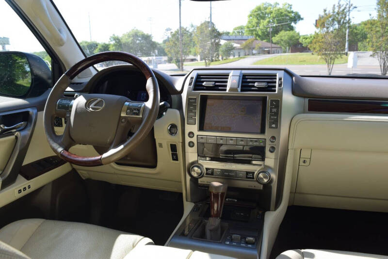 2017 Lexus GX 460