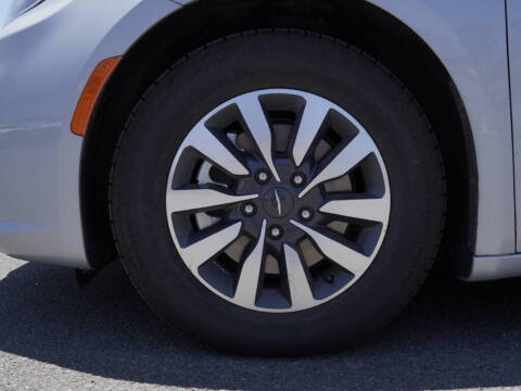 2023 Chrysler Pacifica Plug-In Hybrid Limited