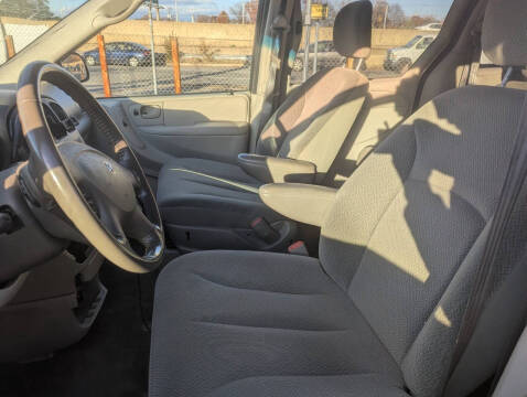 2005 Dodge Grand Caravan SXT
