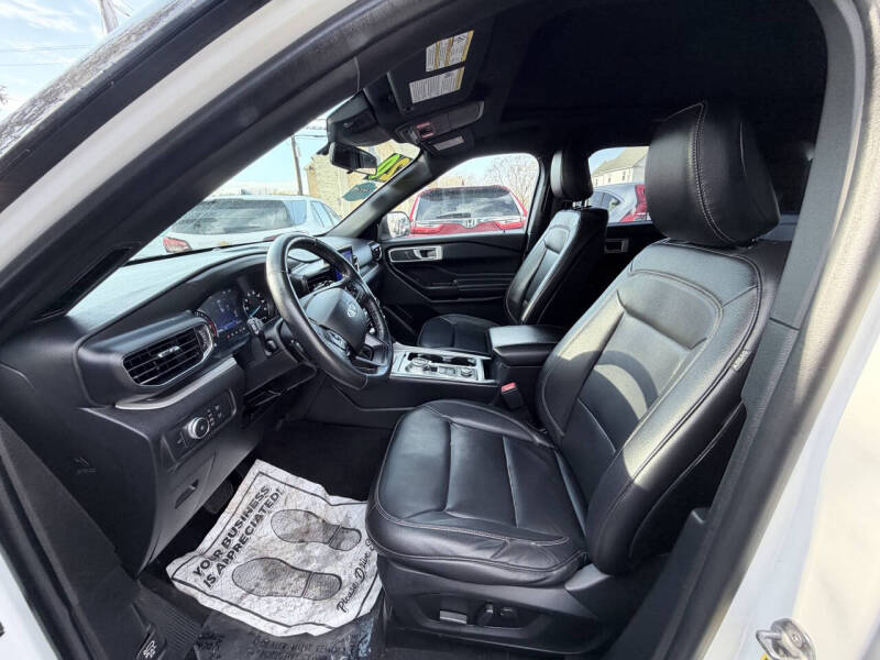 2020 Ford Explorer XLT