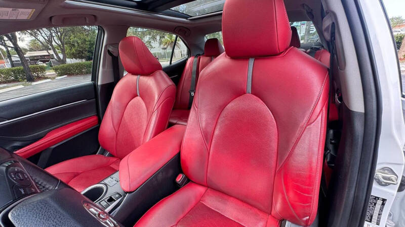 2018 Toyota Camry XSE
