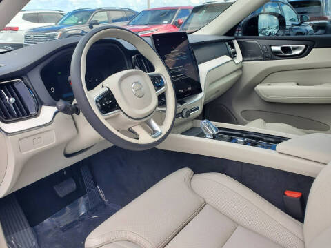 2026 Volvo XC60 B5 Ultra