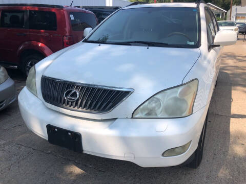 2006 Lexus RX 330 for sale at Best Deal Motors in Saint Charles MO