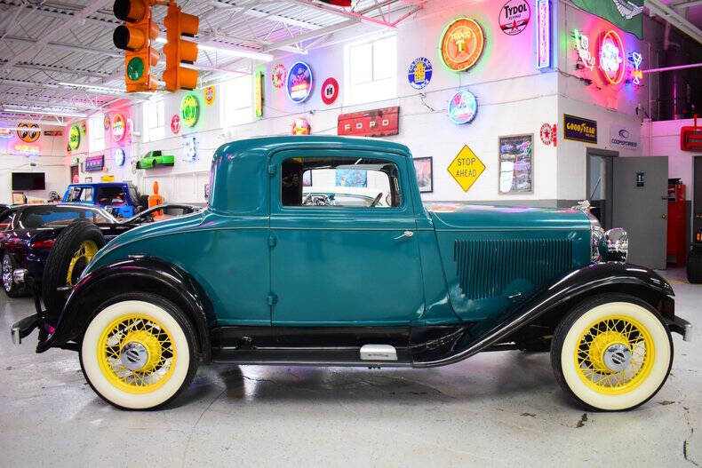 1932 Plymouth PB Coupe