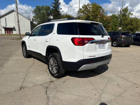 2019 GMC Acadia SLE-2