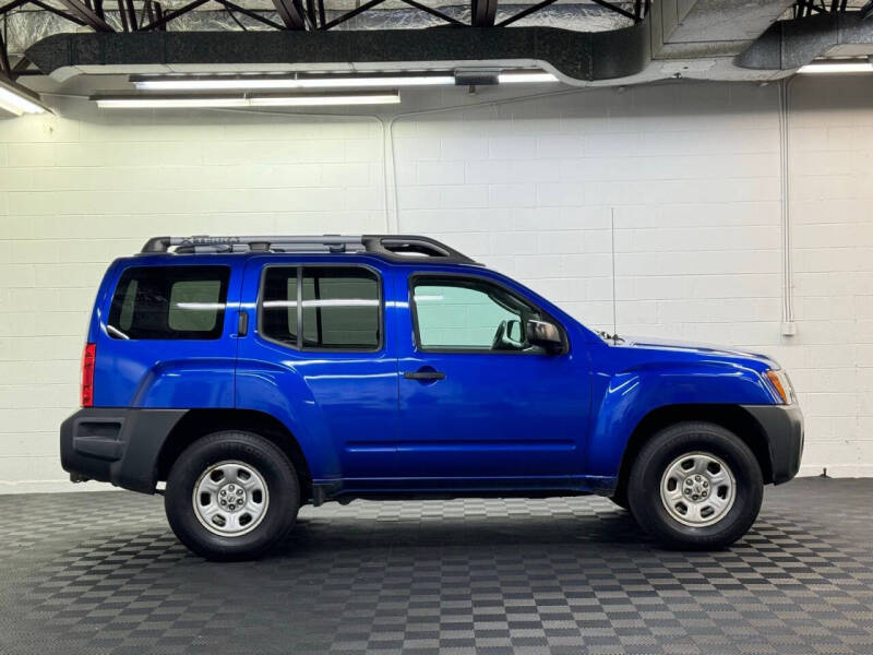 2012 Nissan Xterra X