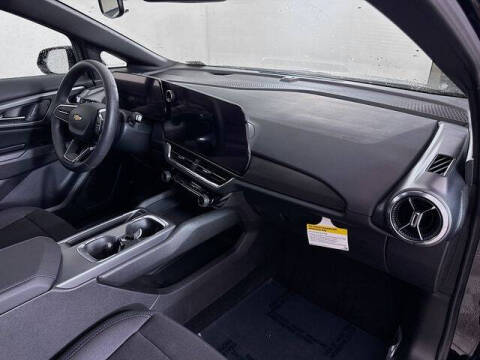 2026 Chevrolet Equinox EV LT 1