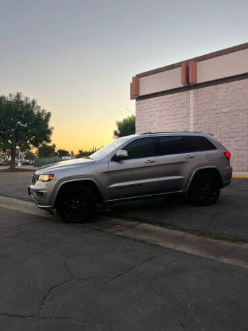 2018 Jeep Grand Cherokee Altitude