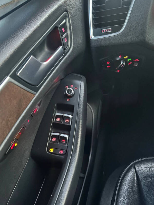 2017 Audi Q5 2.0T quattro Premium Plus