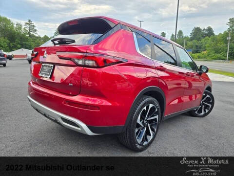 2022 Mitsubishi Outlander SE