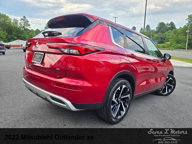 2022 Mitsubishi Outlander SE