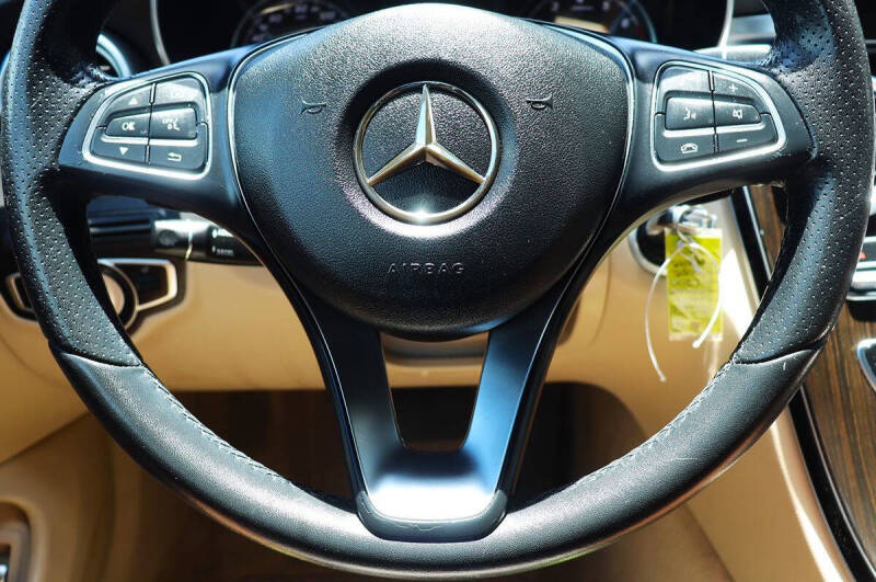 2018 Mercedes-Benz C-Class C 300