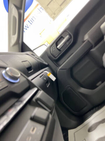 2025 GMC Sierra 2500HD Pro