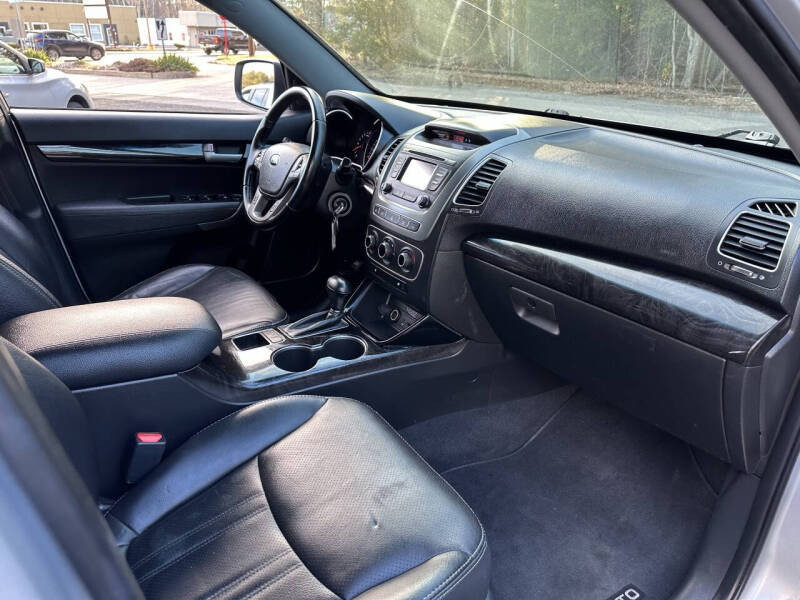 2015 Kia Sorento LX